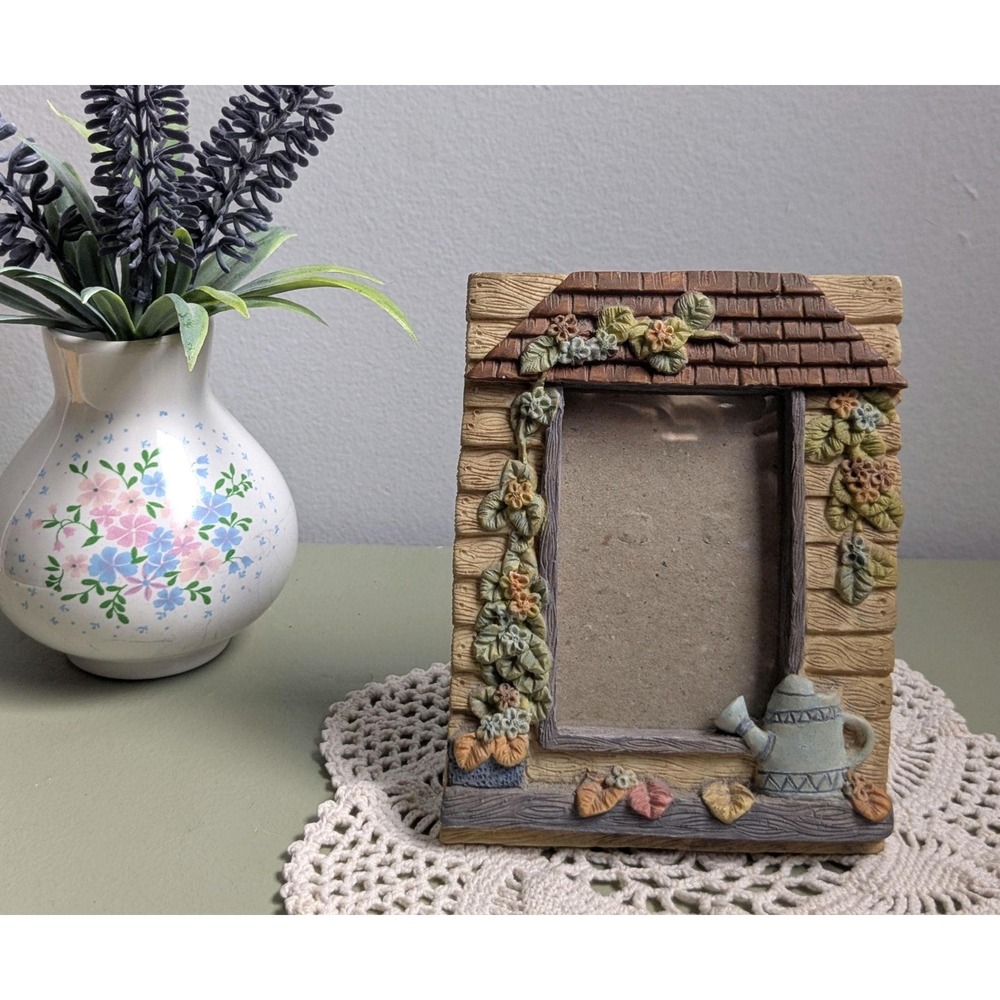 Vintage Cottage Garden Photo Frame Resin Watering Can Floral Shabby Decor